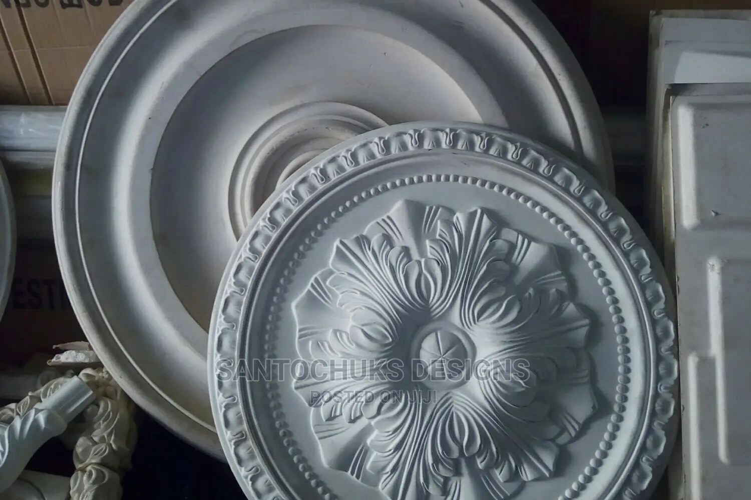 Pop Cornice and Ceiling Focus/Medallions