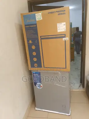 Midea 150L Ultra-Cooling Chest Freezer (Hs-186cn)