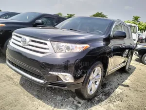 Toyota Highlander Limited 3.5l 4WD 2013 Black