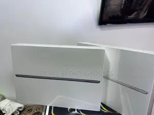 iPad 9th Gen 2021 64gb Wi-Fi 10.2"
