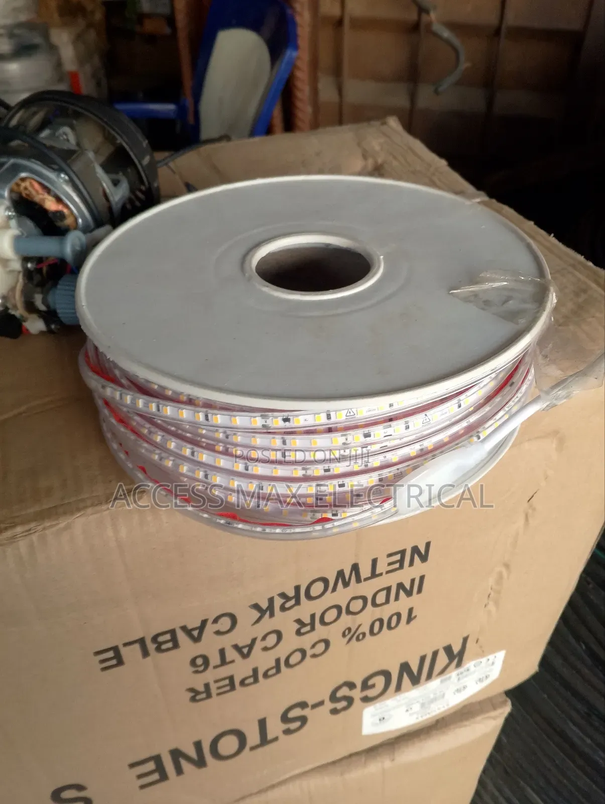 Vellmax Warm White Tape Light