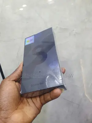 New Samsung Galaxy S22 Ultra 5G 256 GB