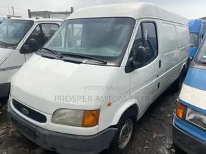 Ford Transit 2002 White