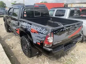 Toyota Tacoma 2014 Black