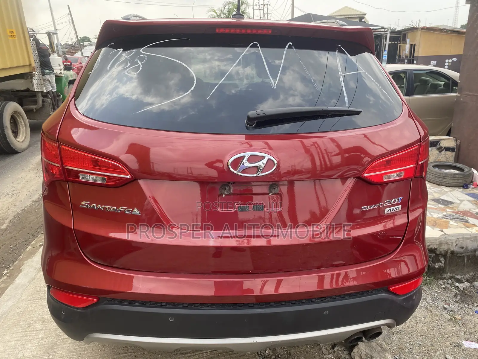 Hyundai Santa Fe 2014 Red