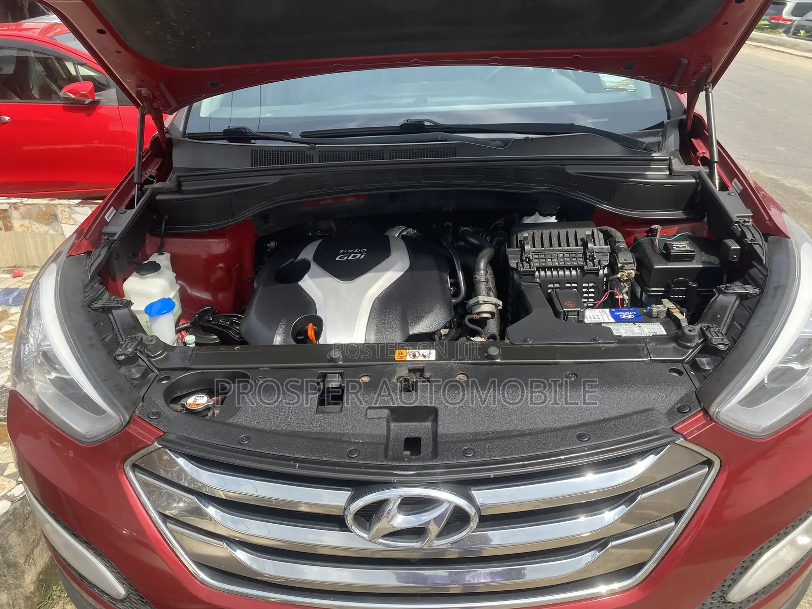Hyundai Santa Fe 2014 Red