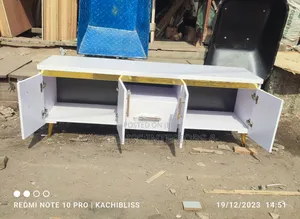 Modern TV Stand