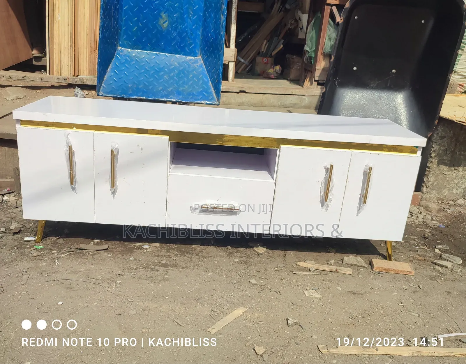 Modern TV Stand