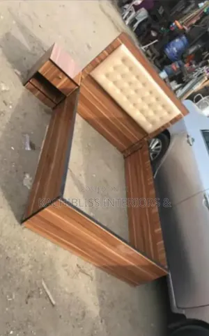 41/2 by 6ft Bedframe