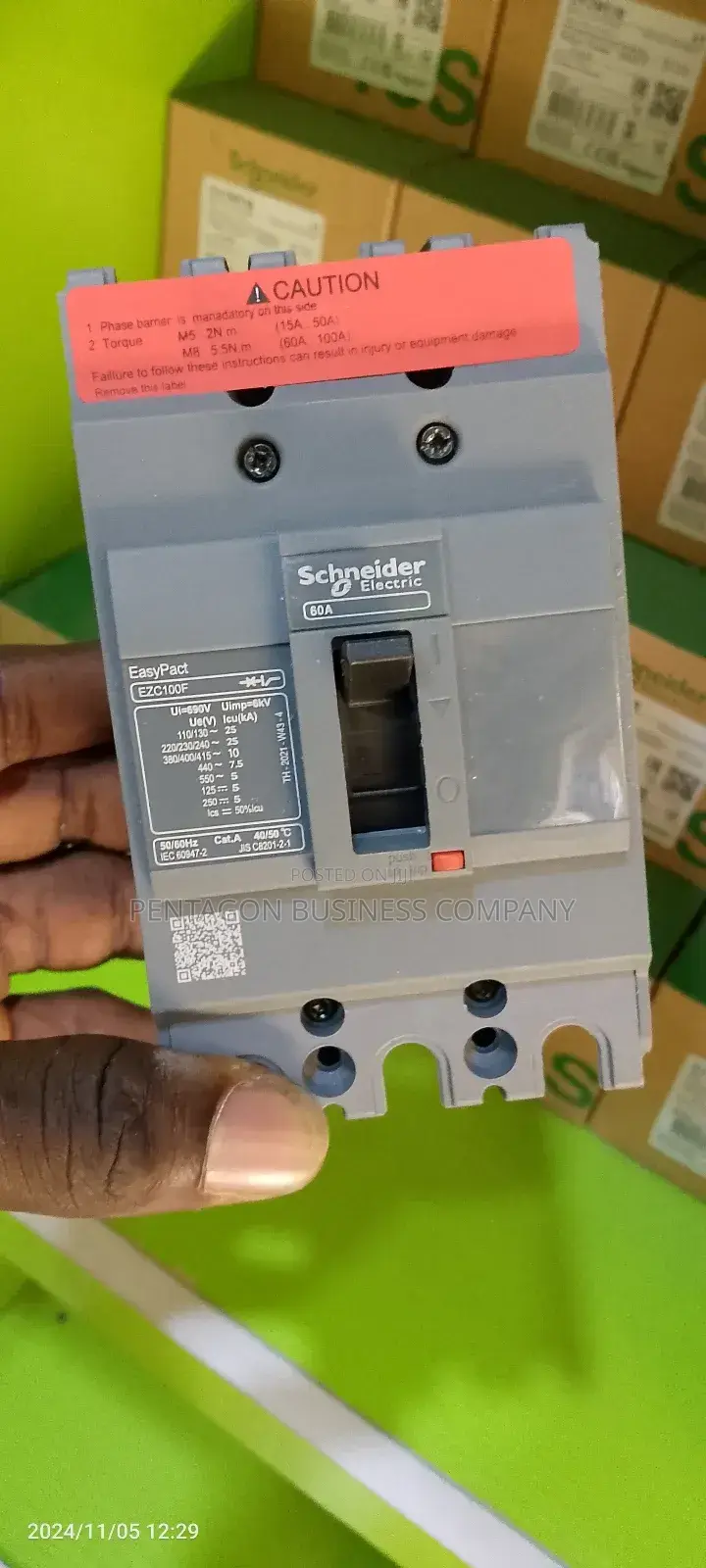 60ahms 3pole Schneider Easypact Breaker