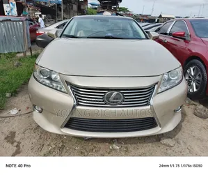 Lexus ES 2015 Gold