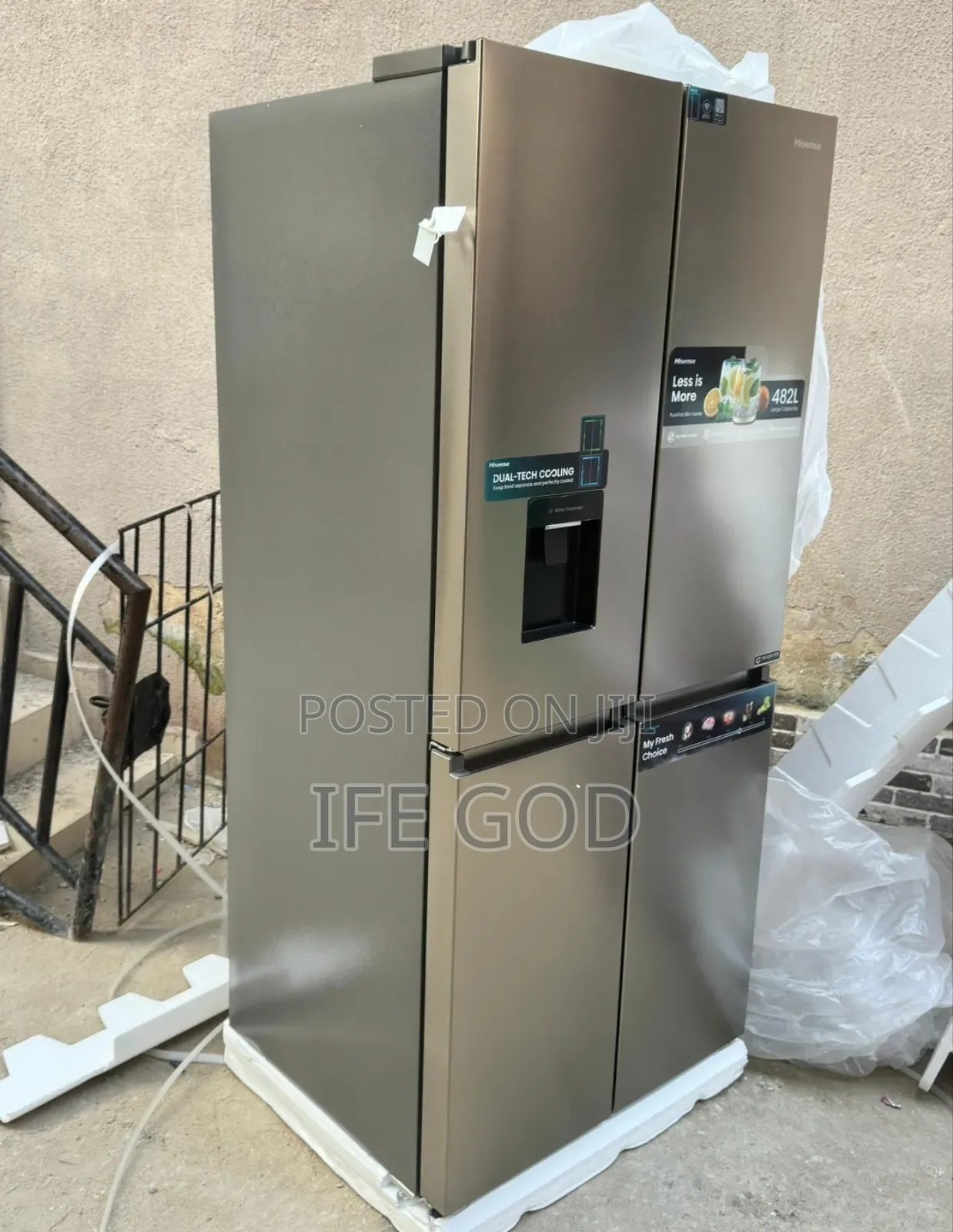 Original Hisense Side by Side Refrigerator With Water Dispen