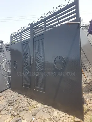 Bi Parting Swing Gates