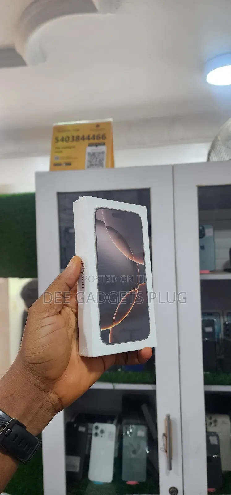 New Apple iPhone 16 Pro 128 GB