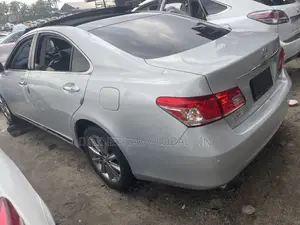 Lexus ES 350 2012 Silver