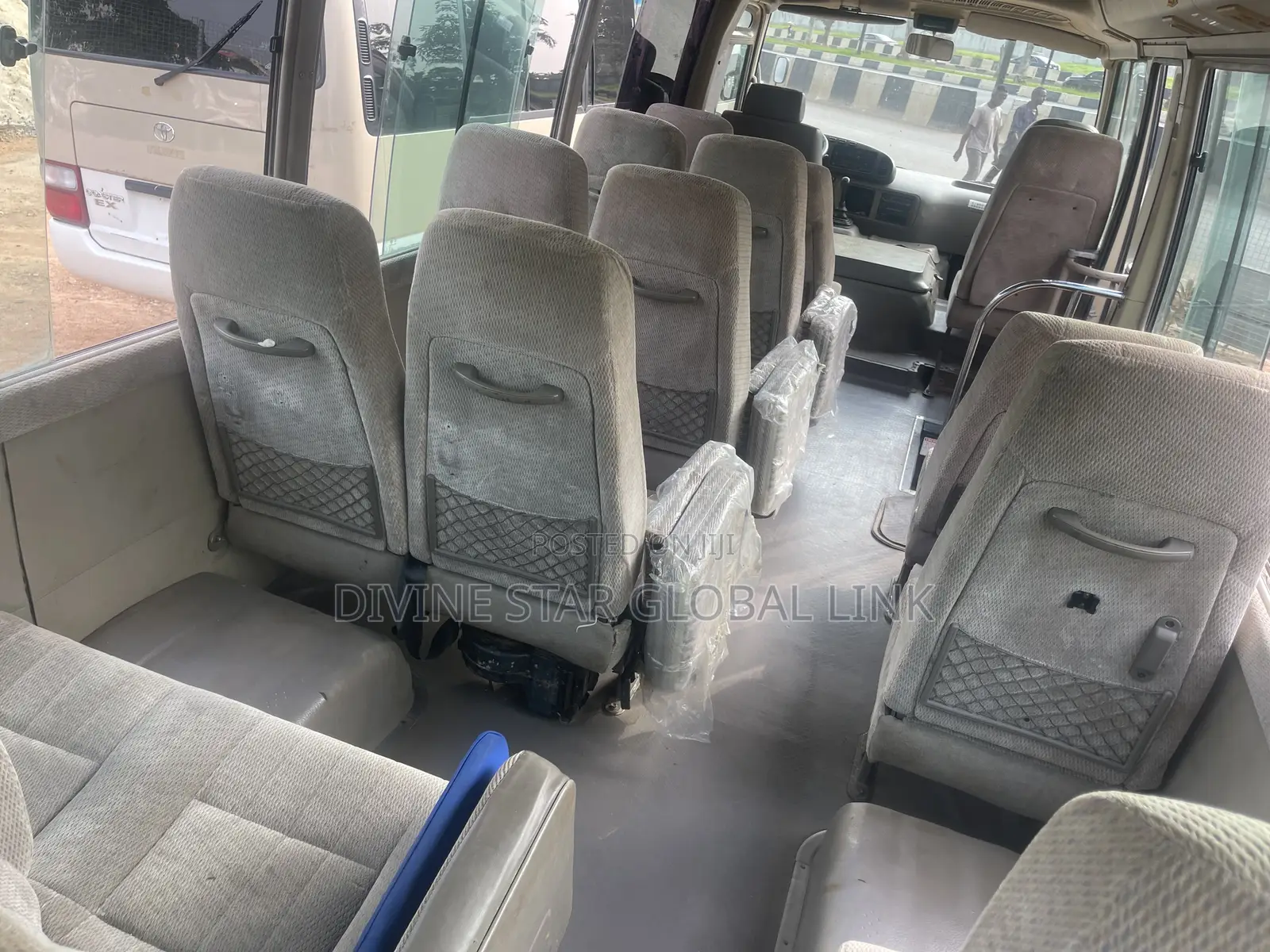 Toyota Coaster 2012 Gold