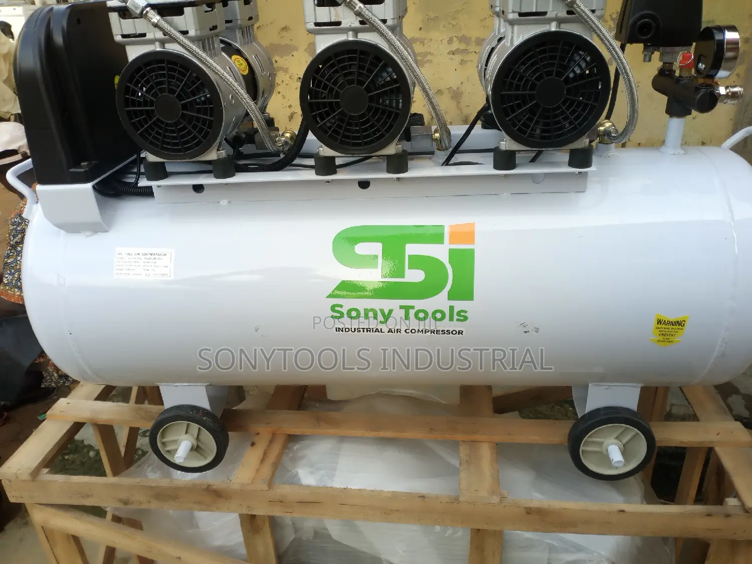 100 Liters Oil Free Air Compressor
