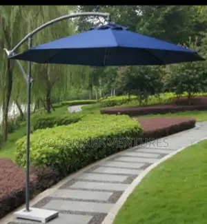 Poolside Garden Umbrella (7feet)