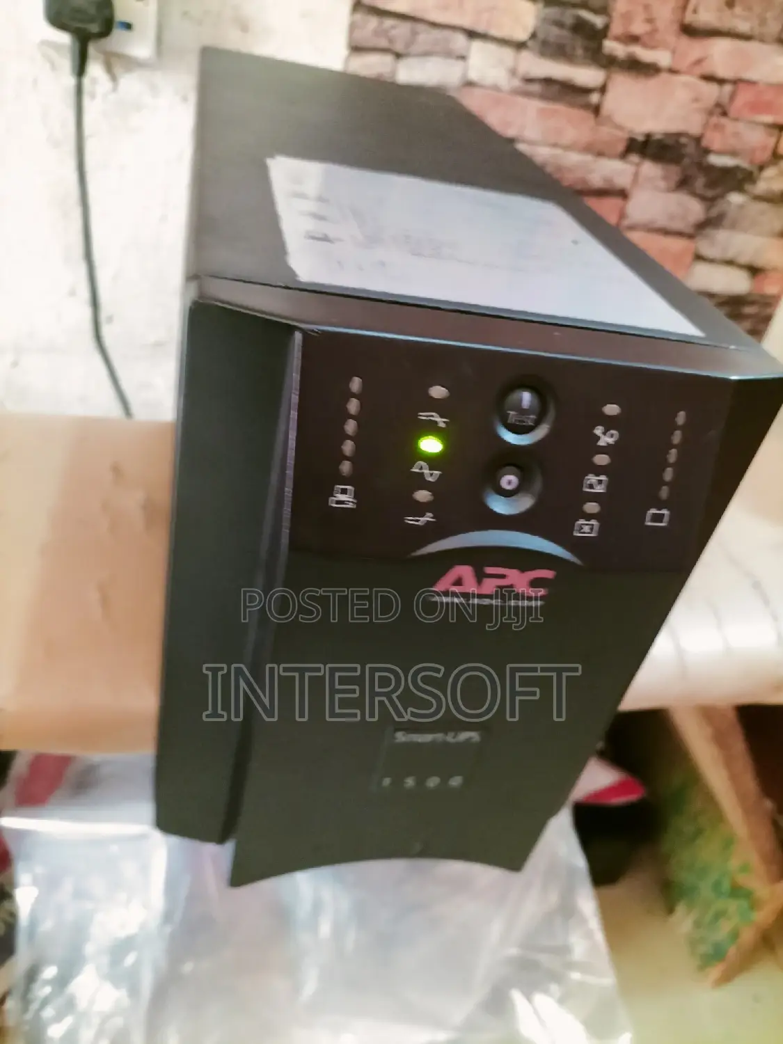 Apc Sua1500l (Ups) Line-Interactive 1.5 Kva