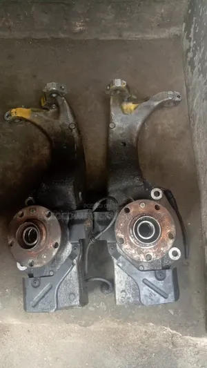 Bentley Bentayga Front Hub