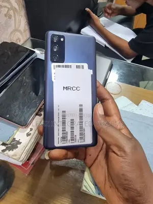 Samsung Galaxy S20 FE 5G SD865 128 GB Blue