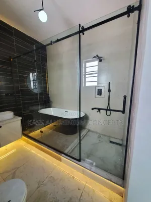 Glass Shower Cubicle
