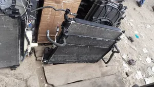 Radiator and Fan and Condenser for Highland 2020