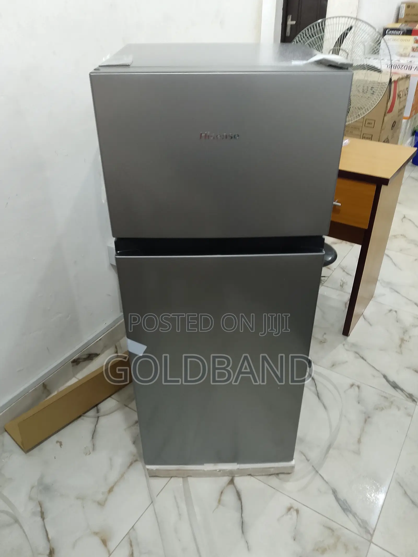 Hisense Ref-172dr Home Friendly Top Freezer Refrigerator