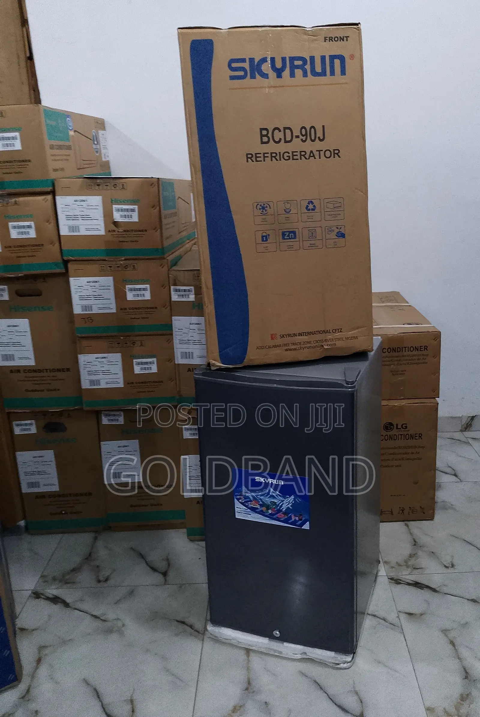 Skyrun Spacious Single Door Refrigerator BCD-90j