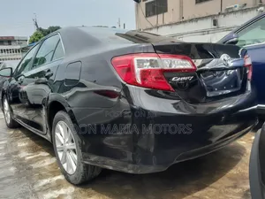 Toyota Camry XLE 4dr Sedan (2.5L 4cyl 6A) 2014 Black