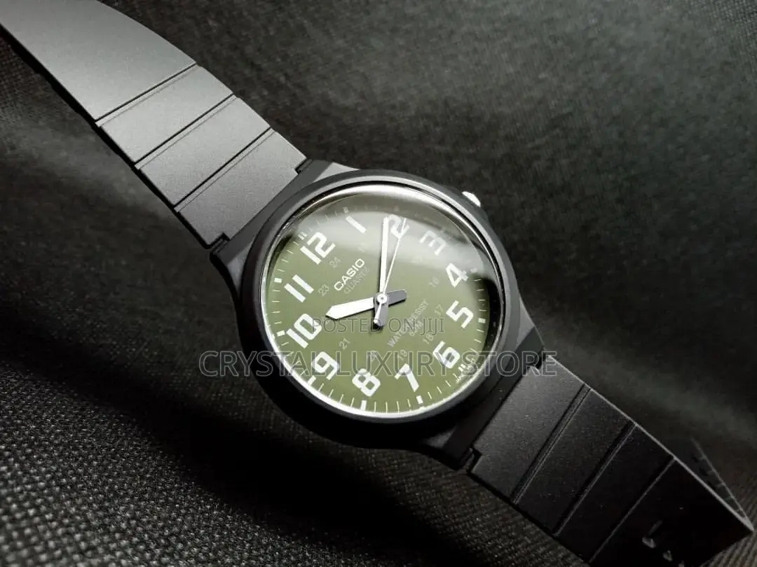 New Authentic Casio Wristwatch