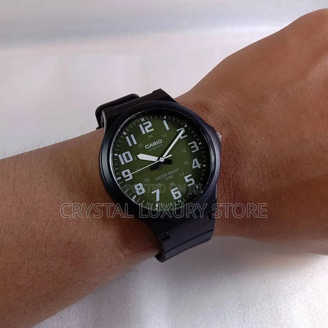 New Authentic Casio Wristwatch
