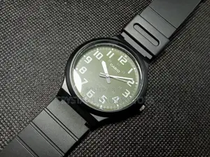 New Authentic Casio Wristwatch