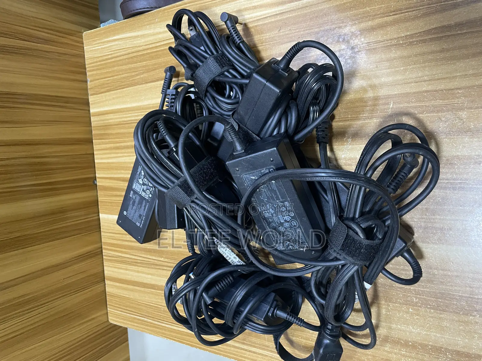 Original Hp Blue Mouth Charger With Cable 19.5V and 65W