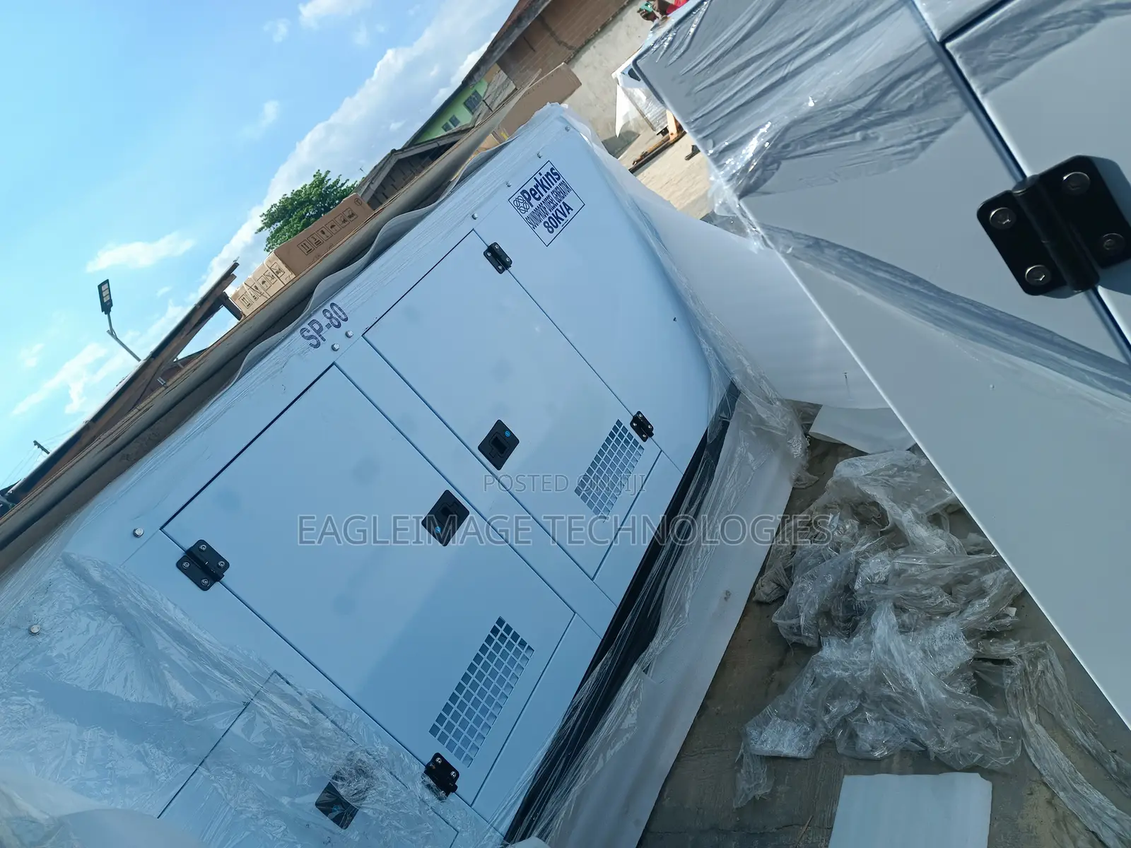 Efficient Power-Supply 80kva Soundproof Generator