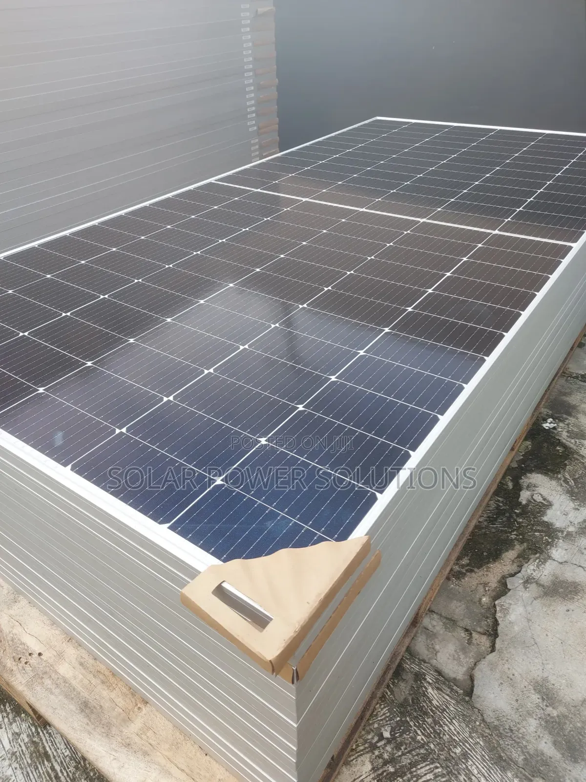 Jinko Solar 560w Panel