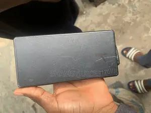 Photo - Lenovo Charger 170 Watts