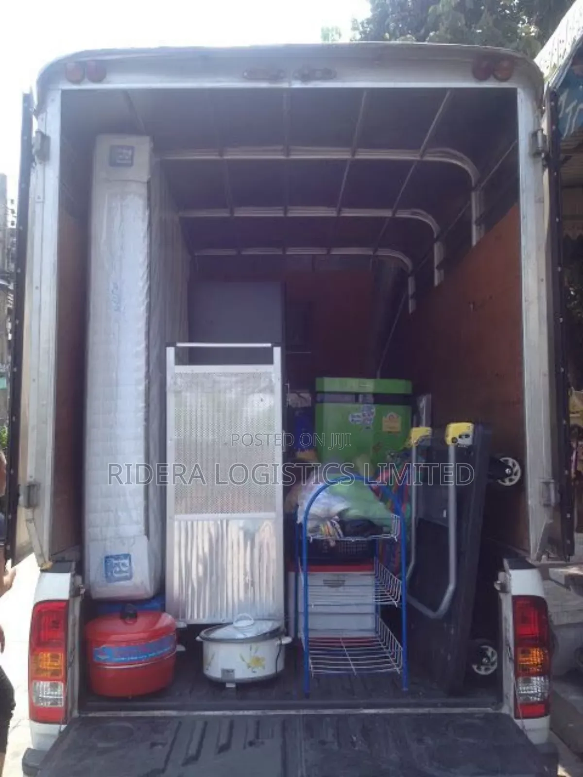 Van for Delivery in Surulere