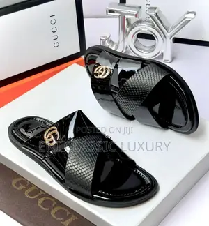 Original Gucci Slippers Available in Store 