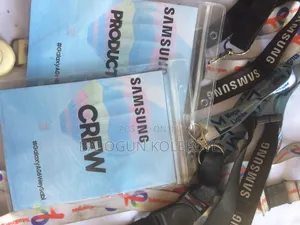 Étiquette De Conférence Et Cordon Personnalisé