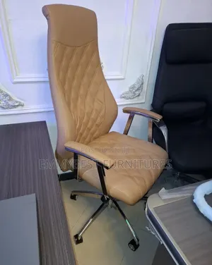 Classic Reclining Office Chair, New Model Standard Quality