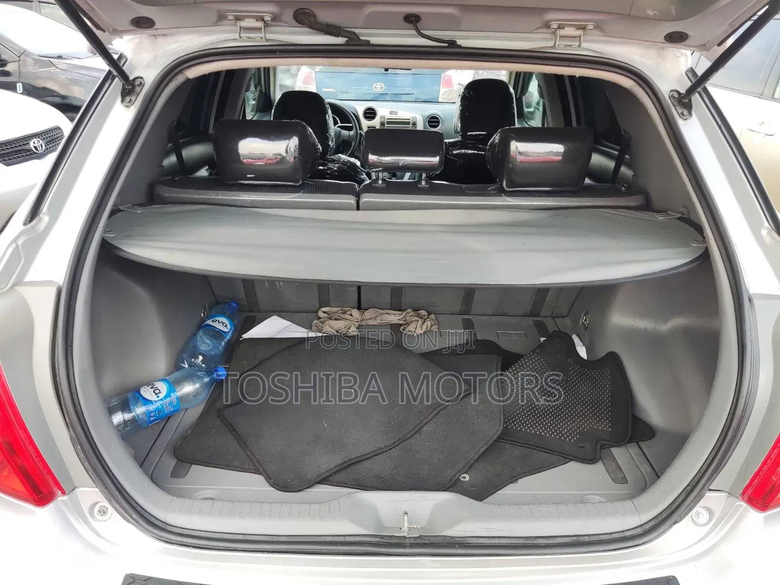 Toyota Matrix 2010 Silver