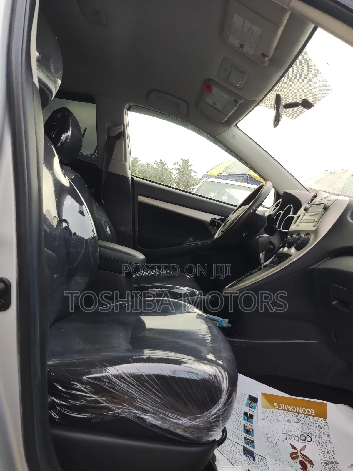 Toyota Matrix 2010 Silver