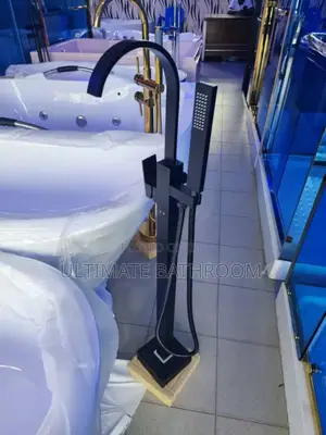 Bath Tap Black Square Curve Design