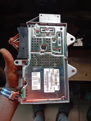 Amplifier Porsche Cayenne 2013 2016