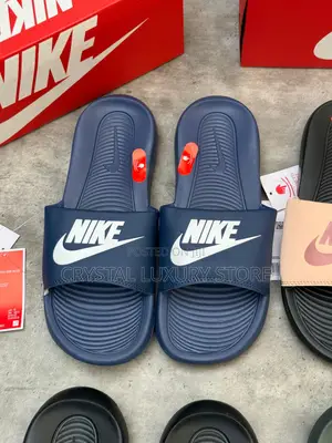 Photo - Nike Quality Luxury Men Slides