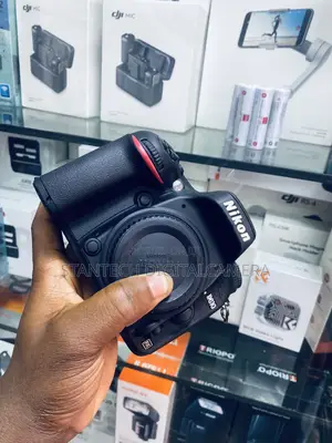 Photo - Nikon D610 Body Only