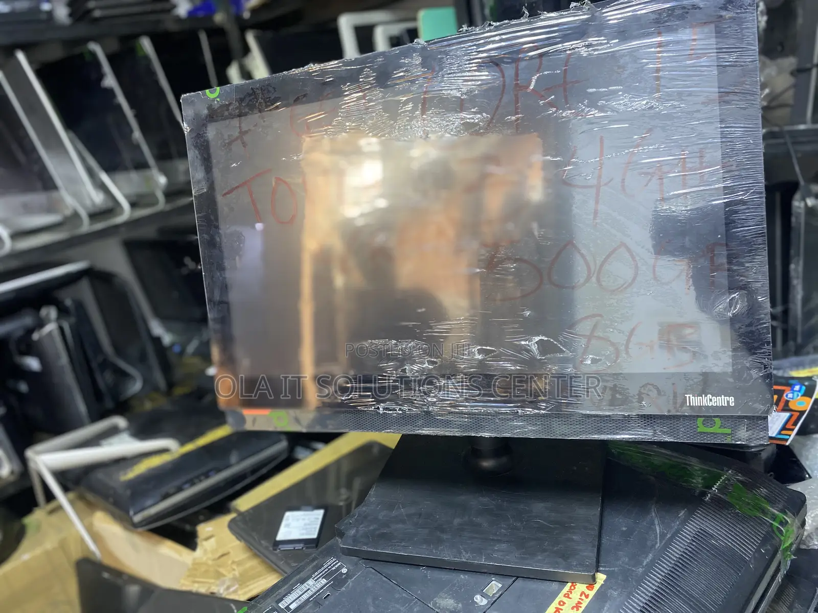 Lenovo ThinkCentre M810z AIO 8GB Intel Core I5 SSD 256GB