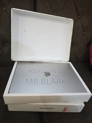 Laptop Apple MacBook Air 2022 M2 8GB Apple M2 SSD 512GB
