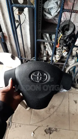 Airbag Cover Toyota Matrix 2010